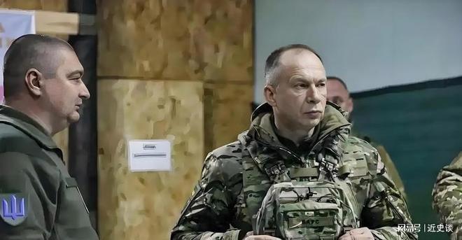 线解救被包围的乌军不成功便成仁不朽情缘瑟尔斯基立军令状亲赴前(图3) 线解救被包围的乌军不成功便成仁不朽情缘瑟尔斯基立军令状亲赴前(图3)